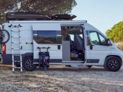 Thule Omnistor 6300 Ducato Antraciet Cassetteluifel -Kampeer Speciaal Winkel 577797 577797 images other thule omnistor 6300 ducato aluminium antraciet 2 ecommerce 2
