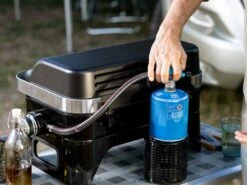 Campingaz Attitude 2go CV Gasbarbecue -Kampeer Speciaal Winkel 590056 590056 images other campingaz attitude 2go cv grijs gasbarbecue 5 ecommerce