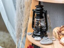 Feuerhand Baby Special 276 Black Stormlamp -Kampeer Speciaal Winkel feuerhand stormlamp zwart 3 ecommerce a750