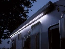 Fiamma LED Verlichting Cassette F45S 300 -Kampeer Speciaal Winkel fiamma led verlichting cassette f45s 3 ecommerce cf75